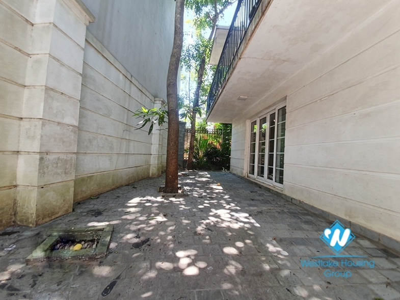 Four-bedroom house near French international school Long Bien.